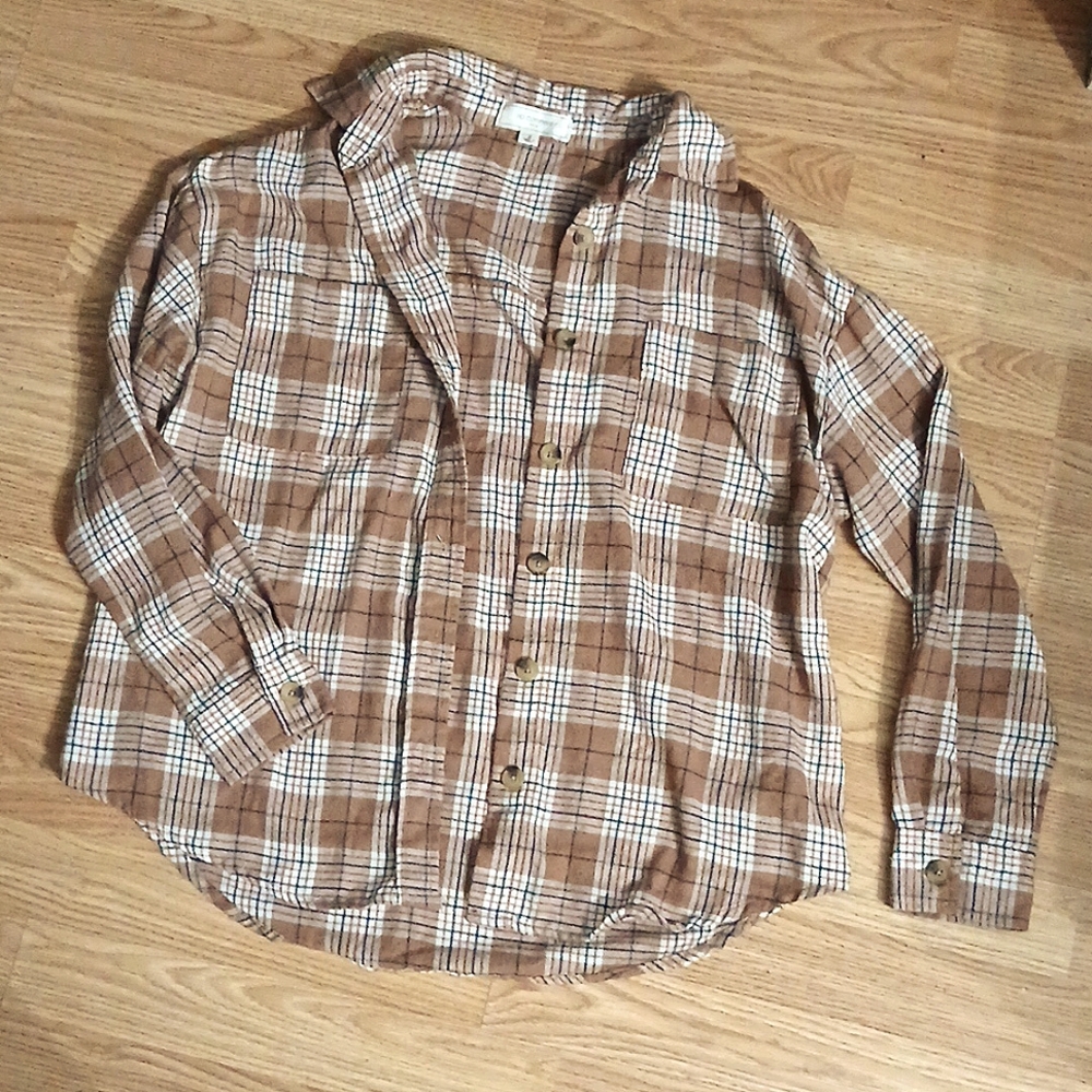 🏷3/$15 No comment super soft button up flannel